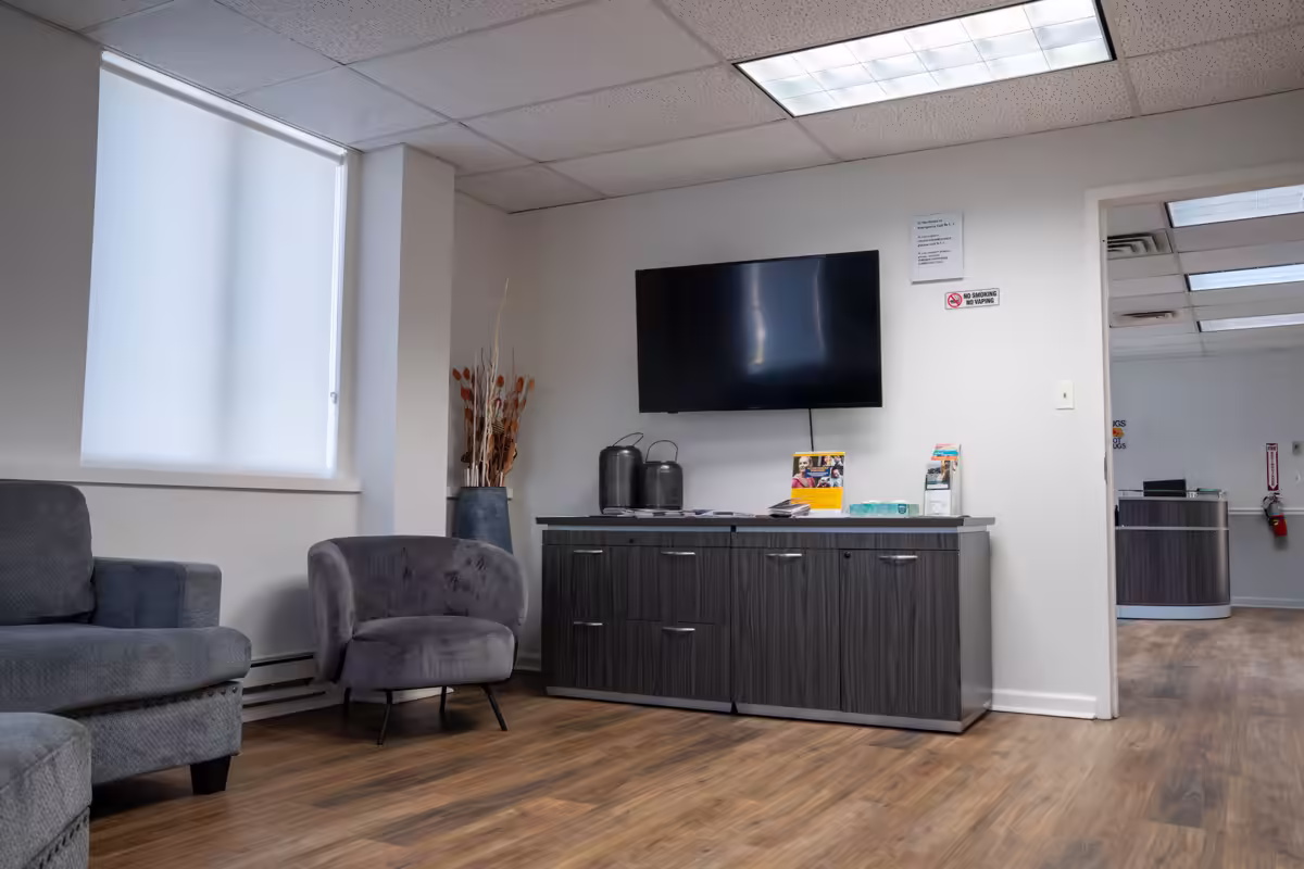 Client waiting area at Valley Spring Recovery Center in Norwood, NJ Client waiting area at Valley Spring Recovery Center in Norwood, NJ
